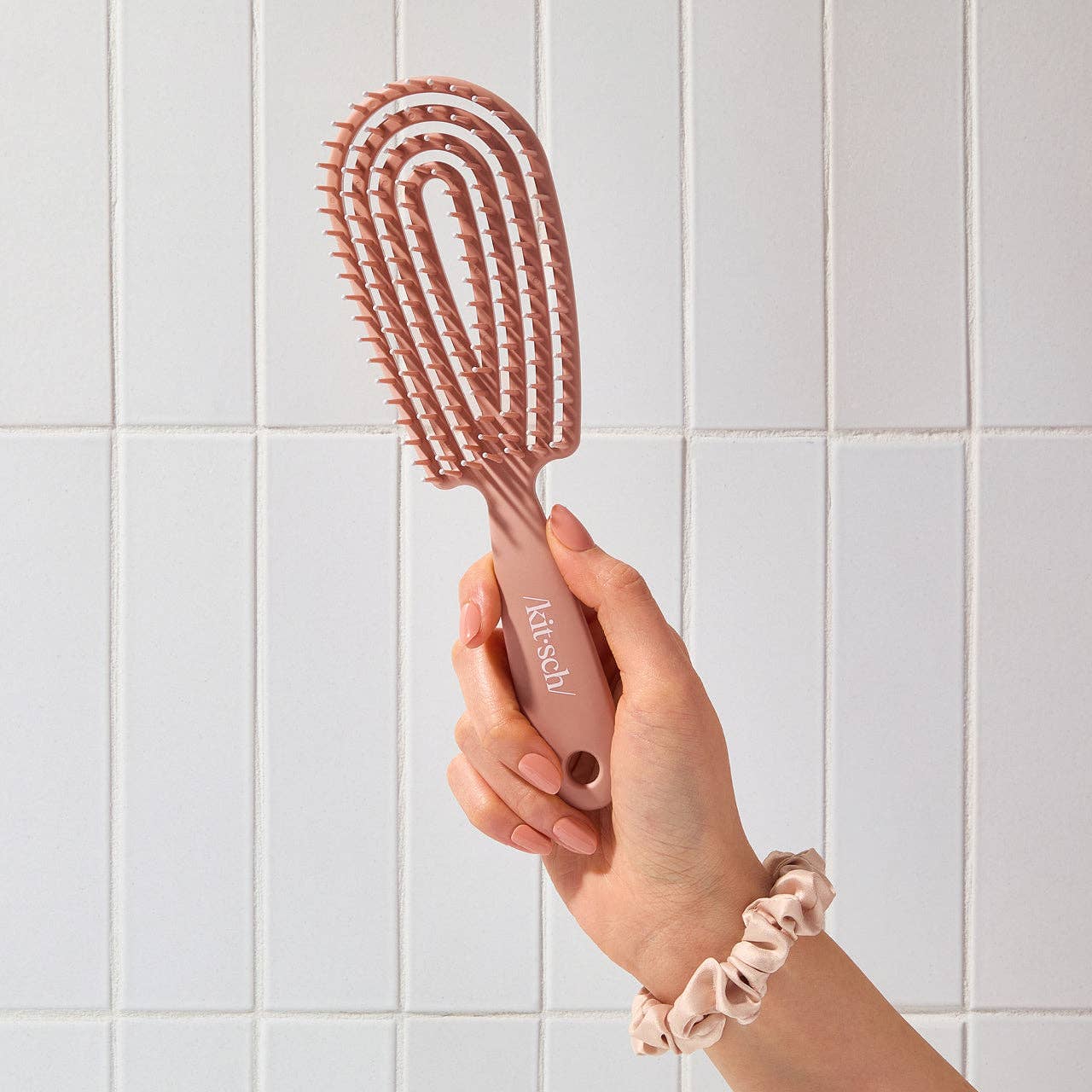 Detangling Flexi Brush - Terracotta – therapy boutiques