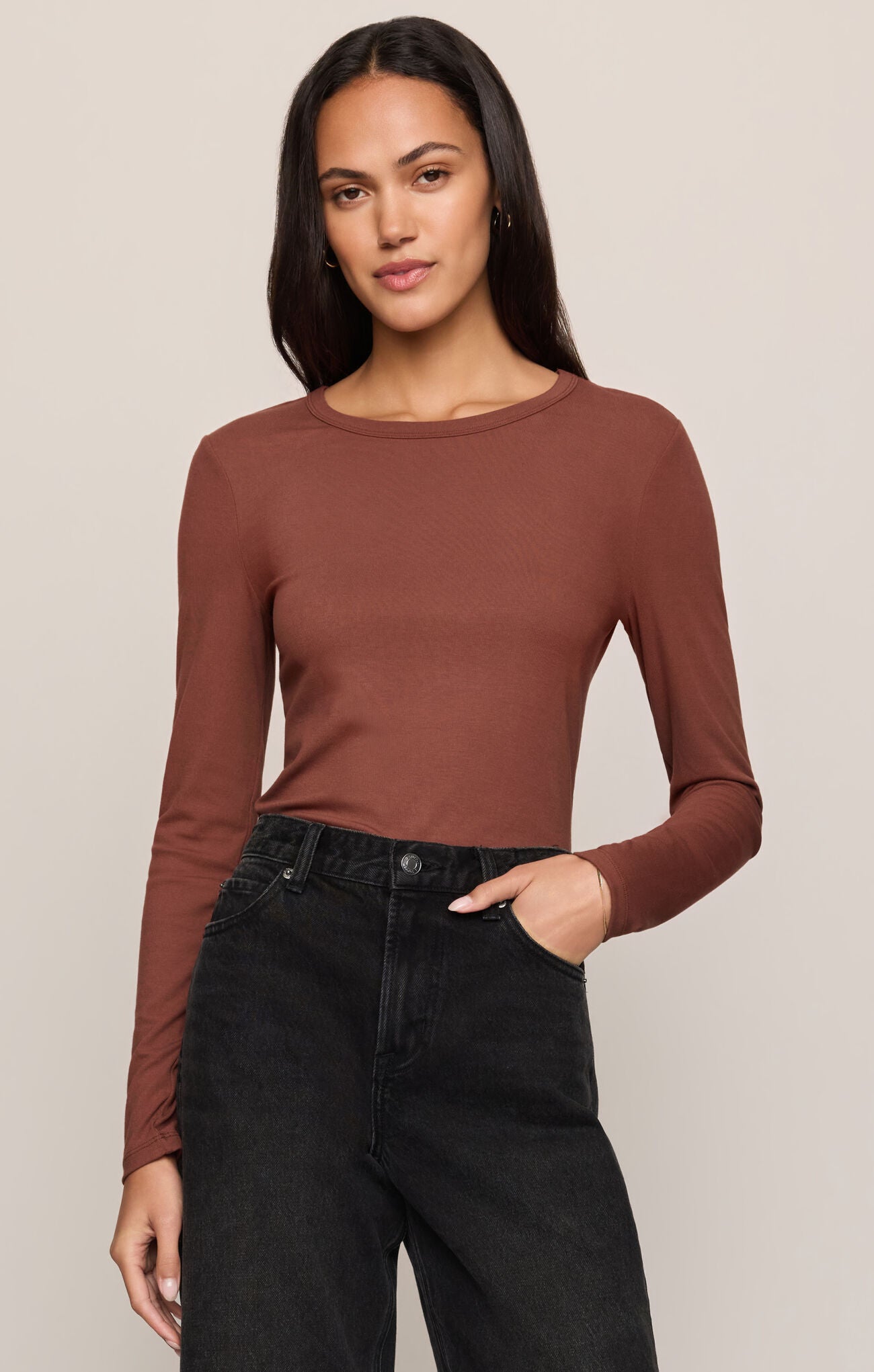 Second Skin Long Sleeve Crew Top – therapy boutiques